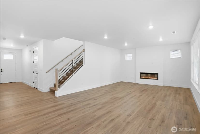 Property photo for 22874 Se Shore Street, Black Diamond photo 11