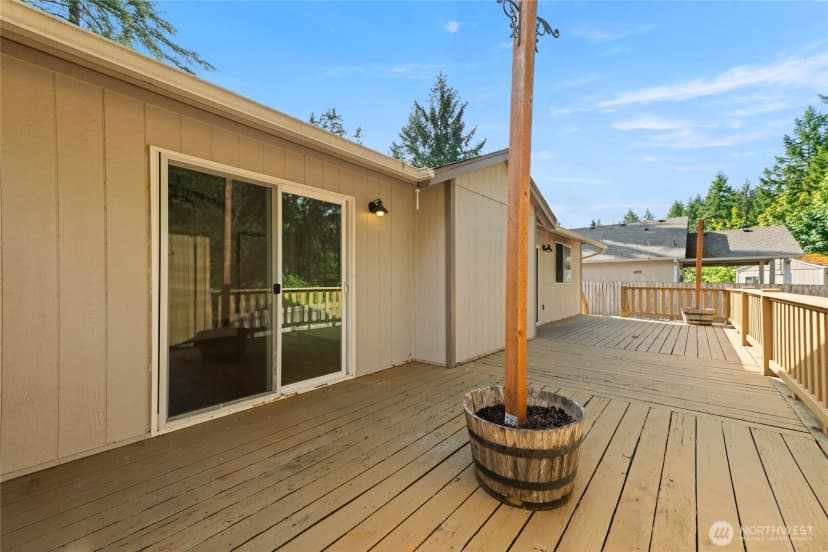 Property photo for 17825 Clear Lake Blvd Se, Yelm photo 22