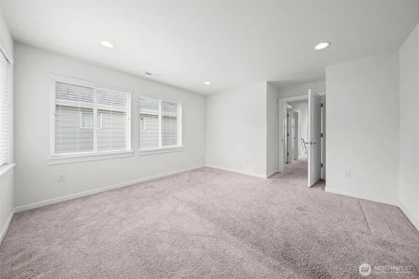 Property photo for 27427 14th Place S, Des Moines photo 22