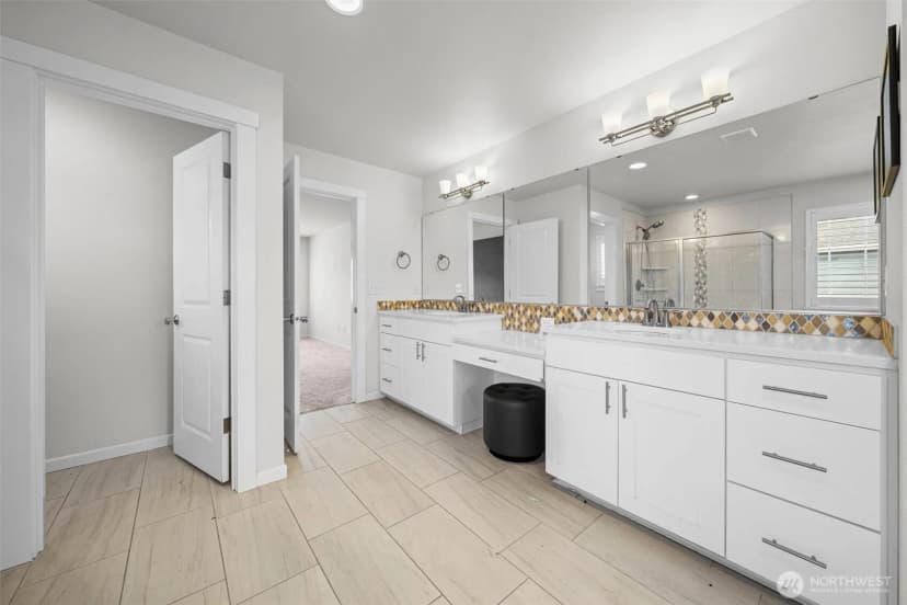 Property photo for 27427 14th Place S, Des Moines photo 19