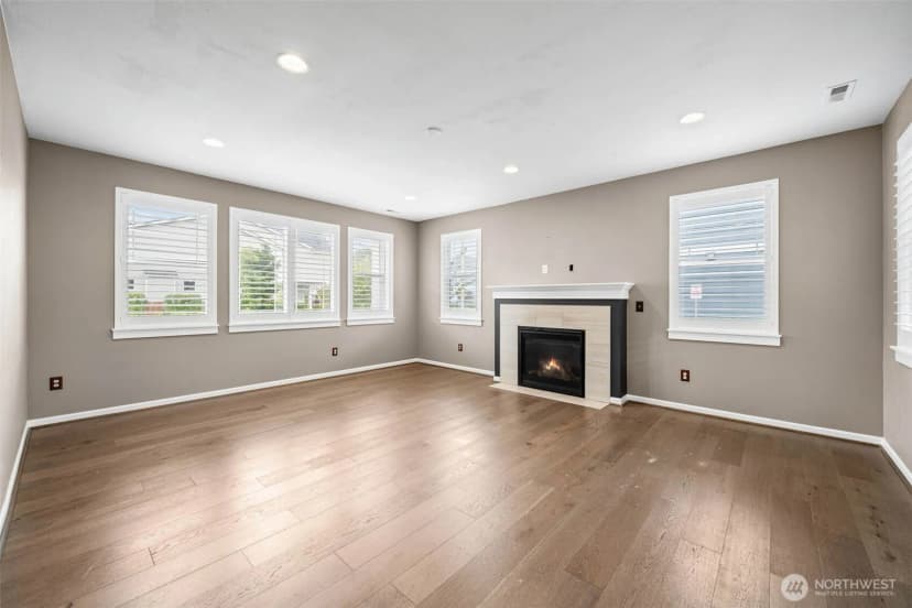 Property photo for 27427 14th Place S, Des Moines photo 8