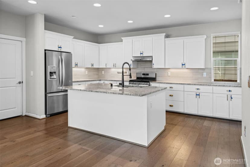 Property photo for 27427 14th Place S, Des Moines photo 13