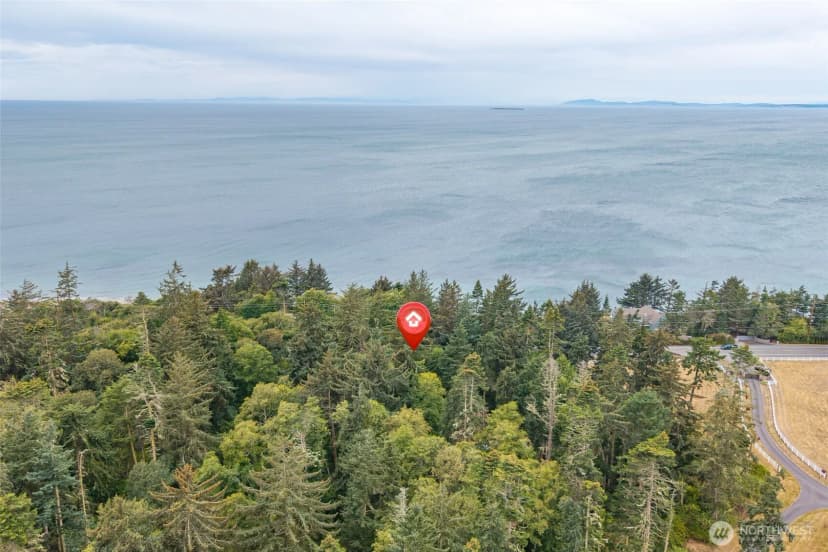 Property photo for 1580 West Beach Road, Oak Harbor photo 38