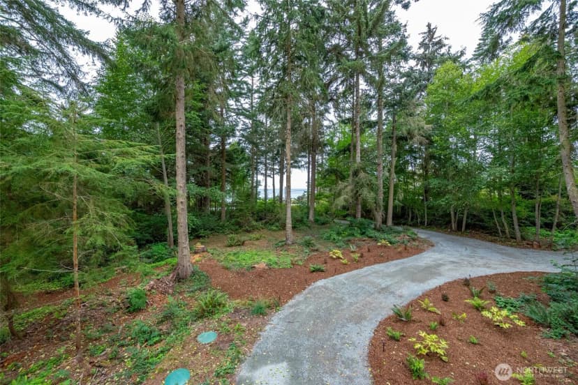 Property photo for 1580 West Beach Road, Oak Harbor photo 35