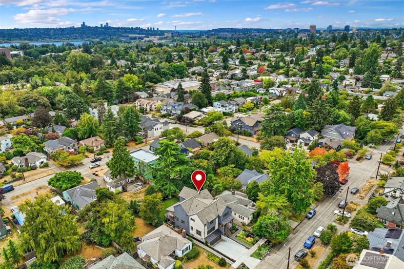 Property photo for 4321 Ne 57th Street, Seattle photo 40
