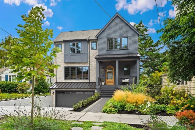 Property photo for 4321 Ne 57th Street, Seattle
