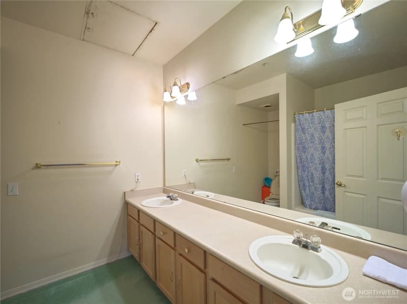 Property photo for 440 Maple Avenue Sw #b303, Renton photo 17