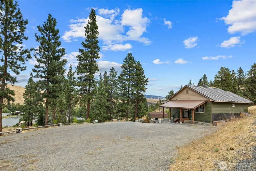 Property photo for 381 Twin Lakes Road, Cle Elum photo 29