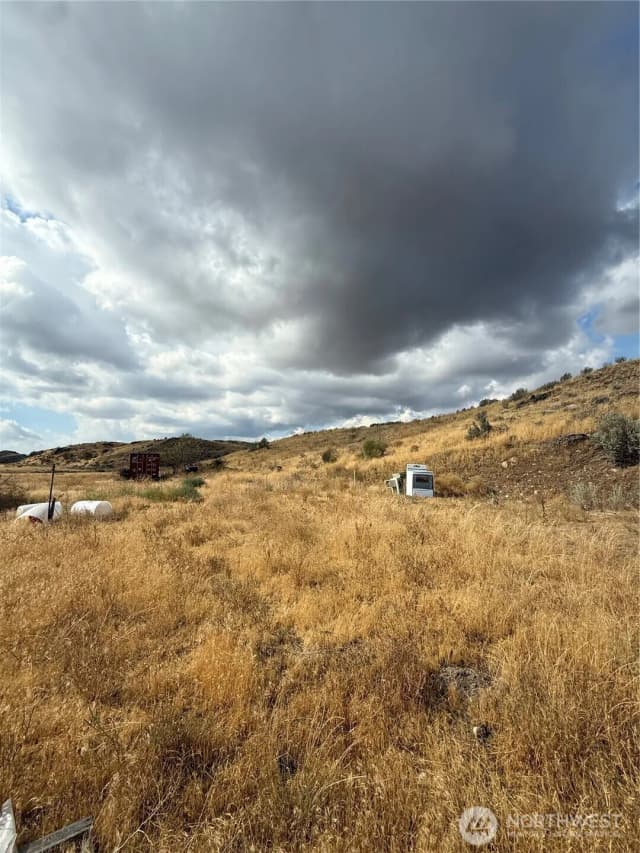 Property photo for 0 17 & 18 Grey Goose Road, Omak photo 5