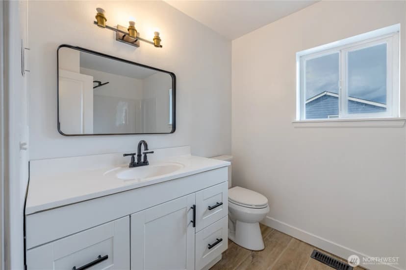 Property photo for 18306 71st Avenue E, Puyallup photo 34
