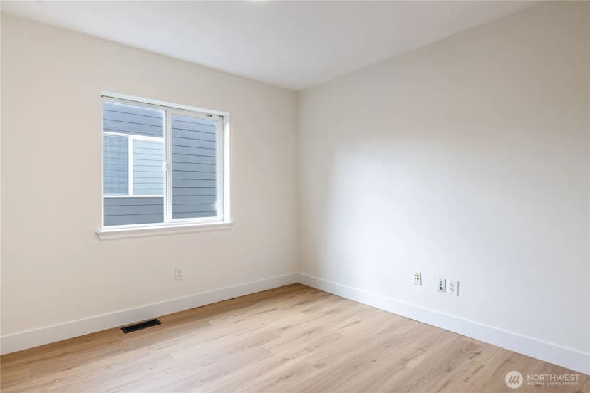 Property photo for 18306 71st Avenue E, Puyallup photo 19