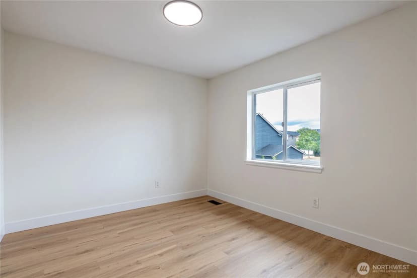 Property photo for 18306 71st Avenue E, Puyallup photo 21