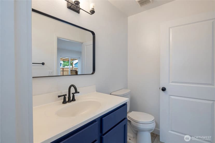 Property photo for 18306 71st Avenue E, Puyallup photo 12