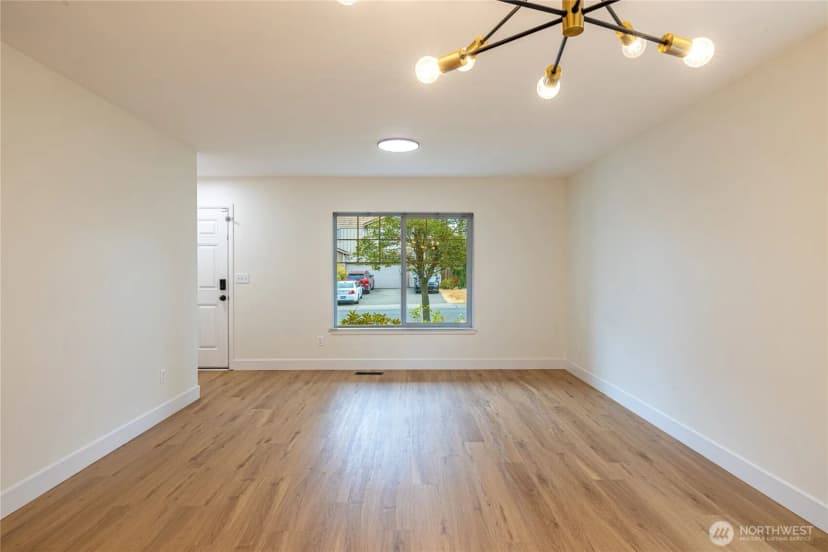 Property photo for 18306 71st Avenue E, Puyallup photo 6