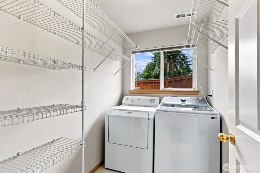 Property photo for 714 144th Street Sw, Lynnwood photo 20