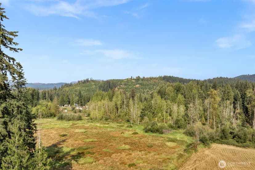 Property photo for 8707 Robe Menzel Road, Granite Falls photo 12
