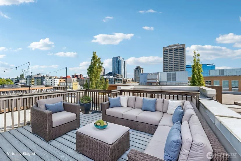 Property photo for 4343 Roosevelt Way Ne #608, Seattle photo 24