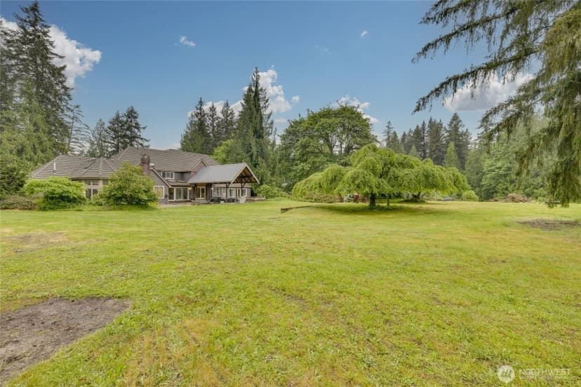 Property photo for 1018 254th Avenue Ne, Redmond photo 23