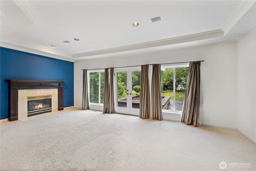 Property photo for 1018 254th Avenue Ne, Redmond photo 11