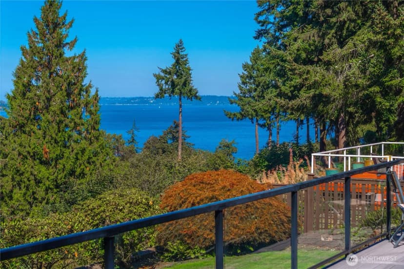 Property photo for 30017 24th Avenue Sw, Federal Way photo 5