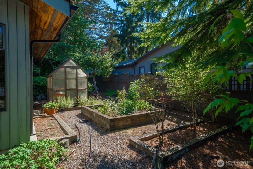 Property photo for 30017 24th Avenue Sw, Federal Way photo 7