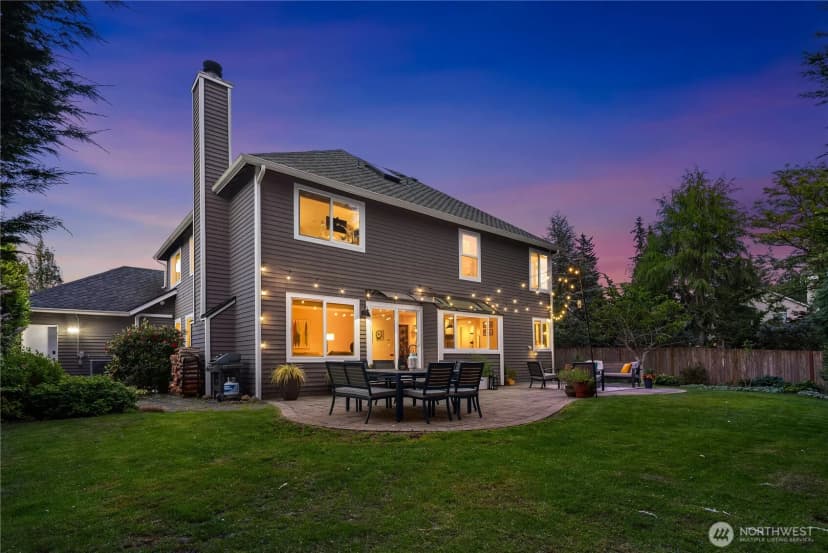Property photo for 3857 260th Avenue Se, Sammamish photo 34