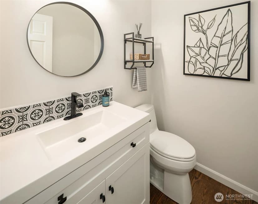 Property photo for 3857 260th Avenue Se, Sammamish photo 16