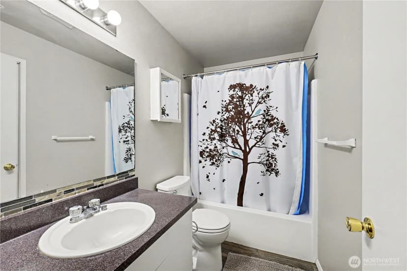Property photo for 1825 S 330th St #f203, Federal Way photo 14