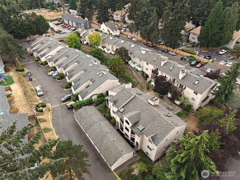Property photo for 1825 S 330th St #f203, Federal Way photo 23