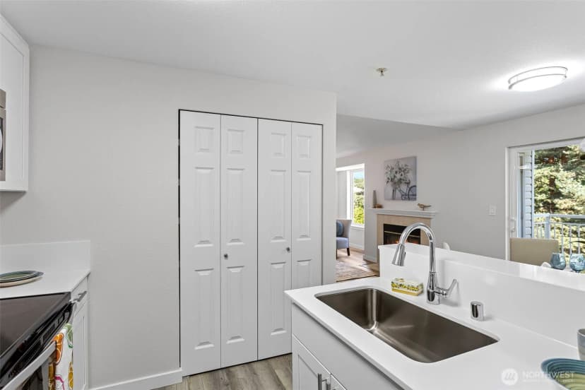 Property photo for 11002 Se Petrovitsky Road #d302, Renton photo 13