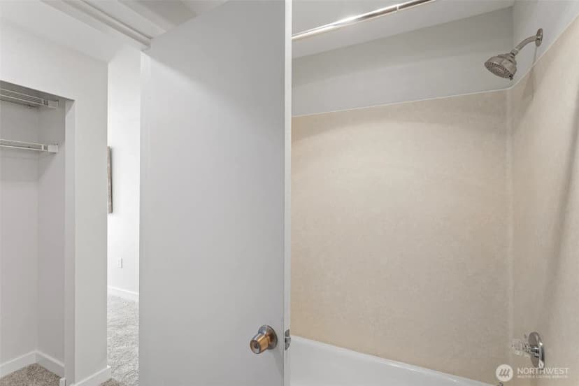 Property photo for 11002 Se Petrovitsky Road #d302, Renton photo 25