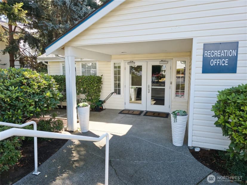 Property photo for 11002 Se Petrovitsky Road #d302, Renton photo 29