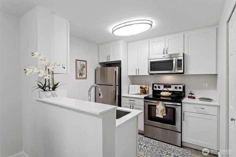 Property photo for 11002 Se Petrovitsky Road #d302, Renton photo 8