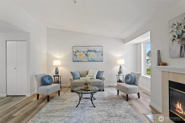 Property photo for 11002 Se Petrovitsky Road #d302, Renton photo 4