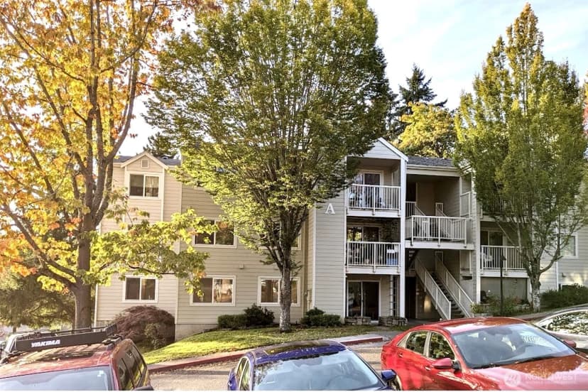 Property photo for 975 Aberdeen Avenue Ne #a101, Renton photo 16