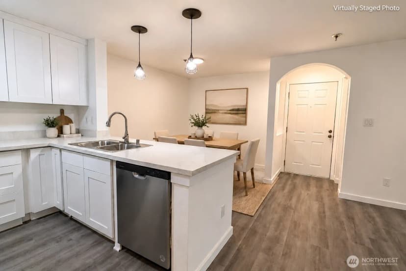Property photo for 975 Aberdeen Avenue Ne #a101, Renton photo 3