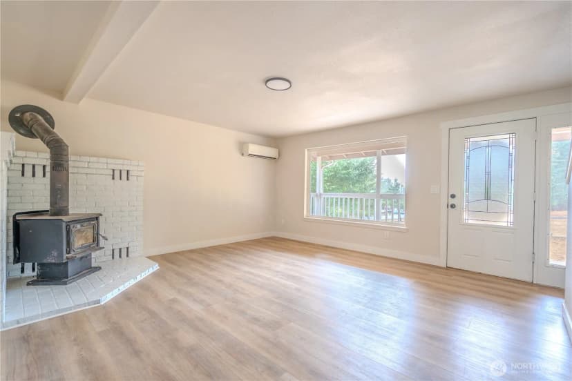 Property photo for 1471 Se Binns Swiger Loop, Shelton photo 11