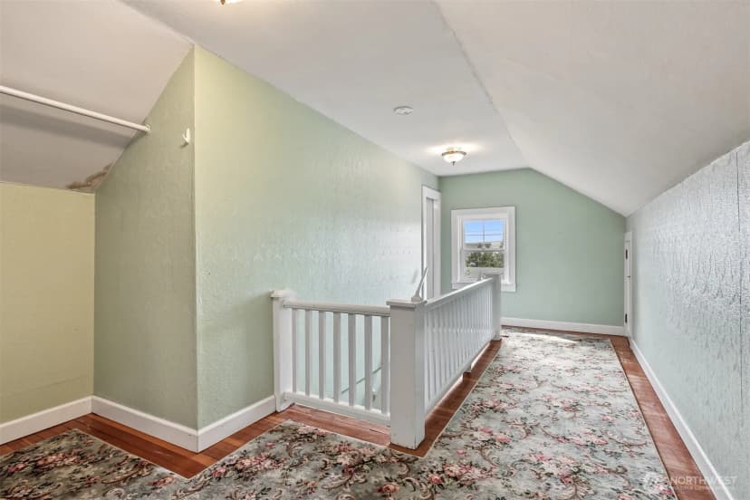 Property photo for 1010 Rucker Avenue, Everett photo 23