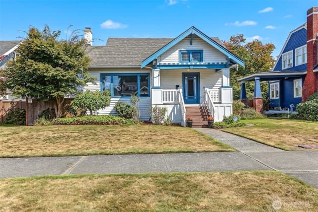 Property photo for 1010 Rucker Avenue, Everett