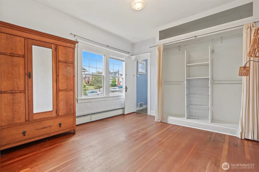 Property photo for 1010 Rucker Avenue, Everett photo 19