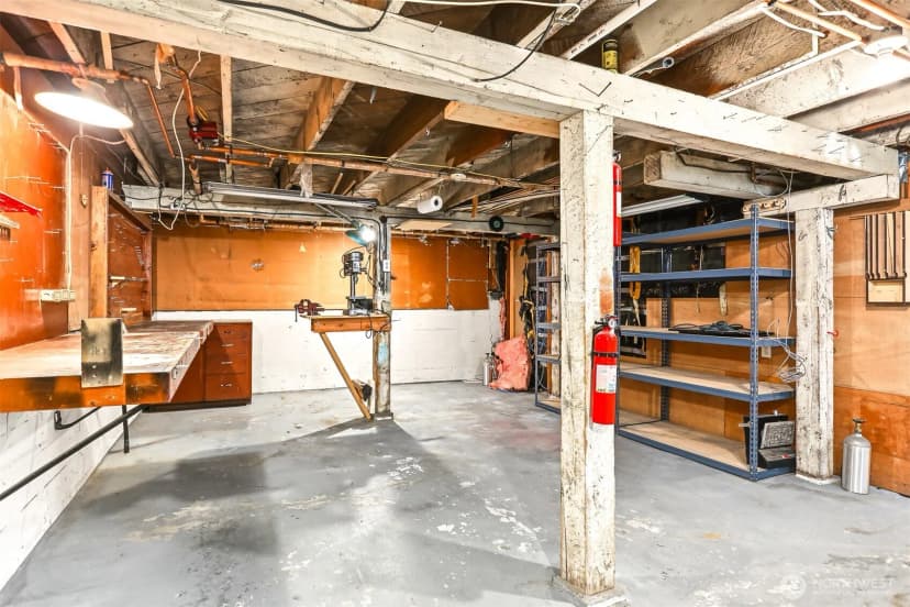 Property photo for 1010 Rucker Avenue, Everett photo 30
