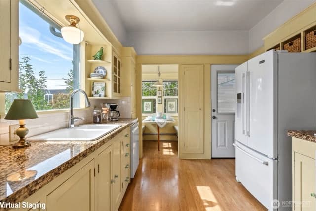 Property photo for 1010 Rucker Avenue, Everett photo 5