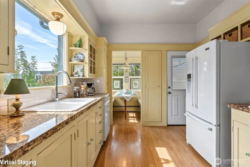 Property photo for 1010 Rucker Avenue, Everett photo 5