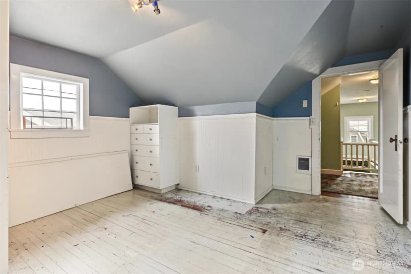 Property photo for 1010 Rucker Avenue, Everett photo 24