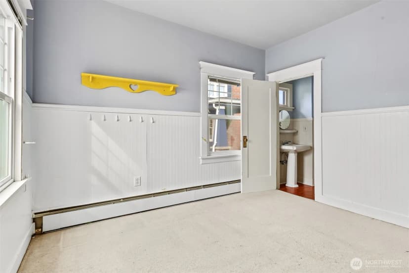 Property photo for 1010 Rucker Avenue, Everett photo 21