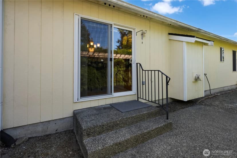 Property photo for 2507 172nd Street Ct E, Tacoma photo 19