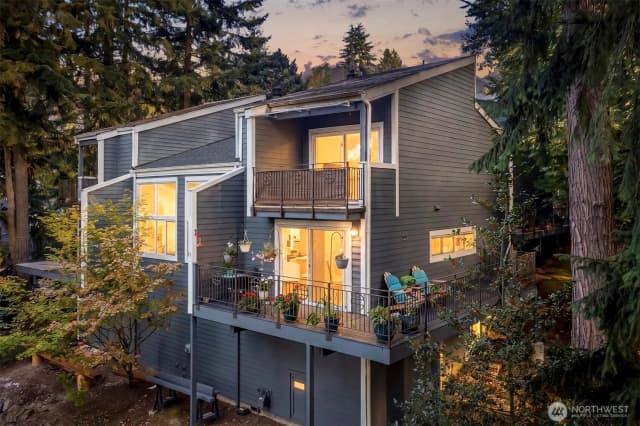 Property photo for 4257 155th Place Se #6-2, Bellevue photo 2
