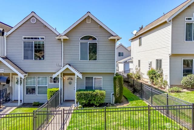 Property photo for 5124 Browns Point Blvd #d, Tacoma