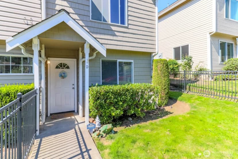 Property photo for 5124 Browns Point Blvd #d, Tacoma photo 2