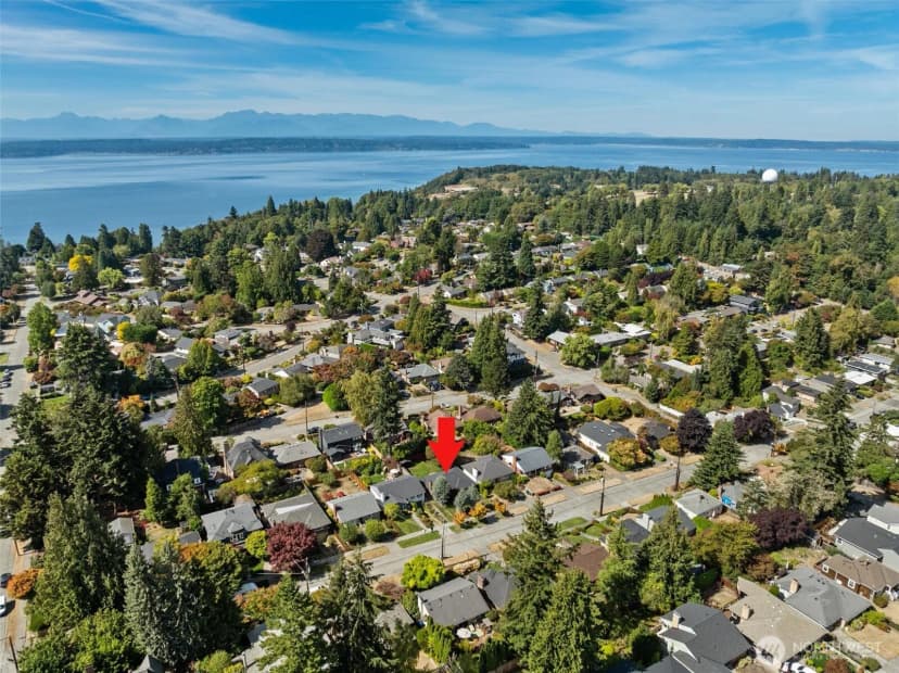 Property photo for 3429 40th Avenue W, Seattle photo 37